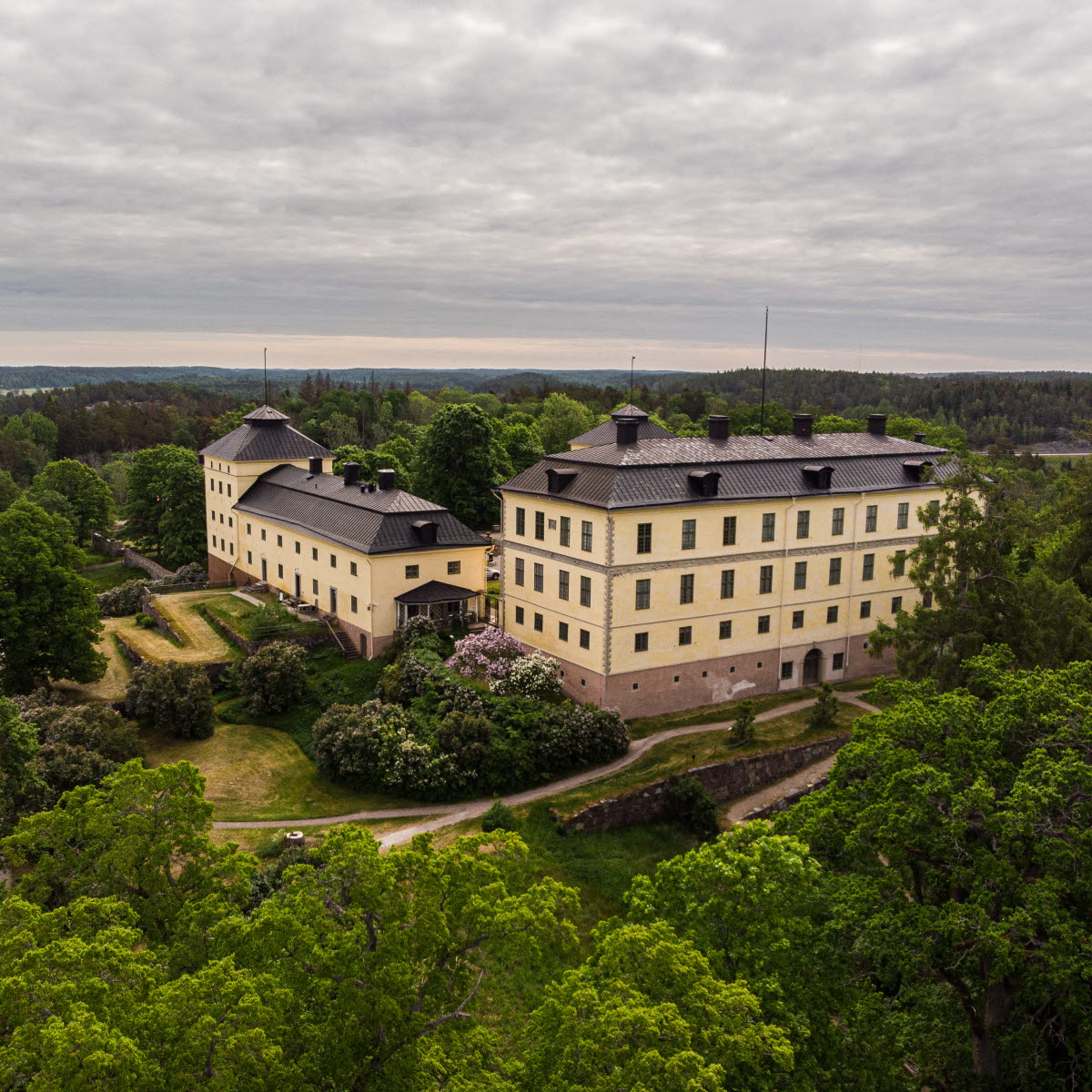 Drönarfoto på Löfstad slott.