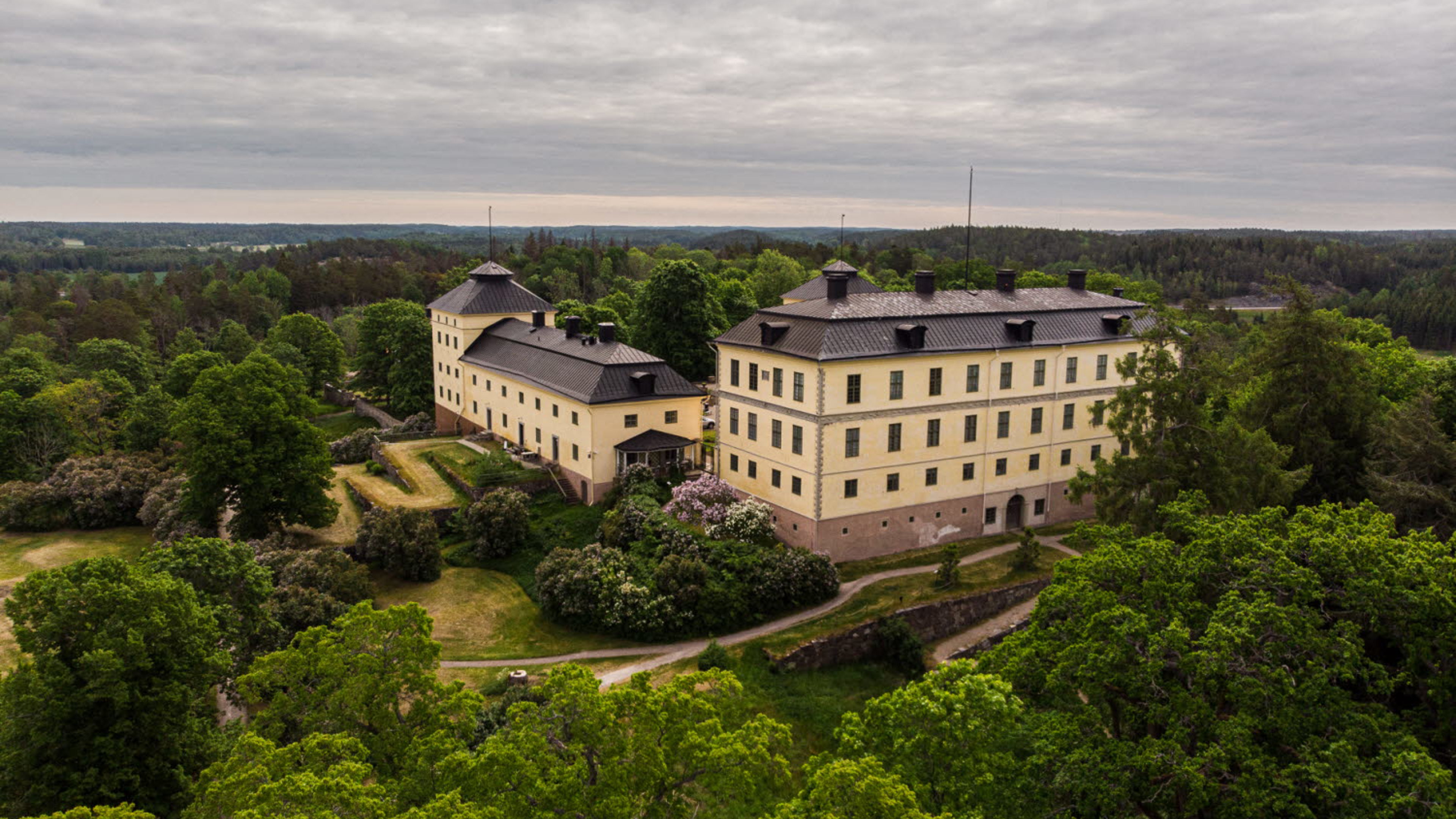 Drönarfoto på Löfstad slott.