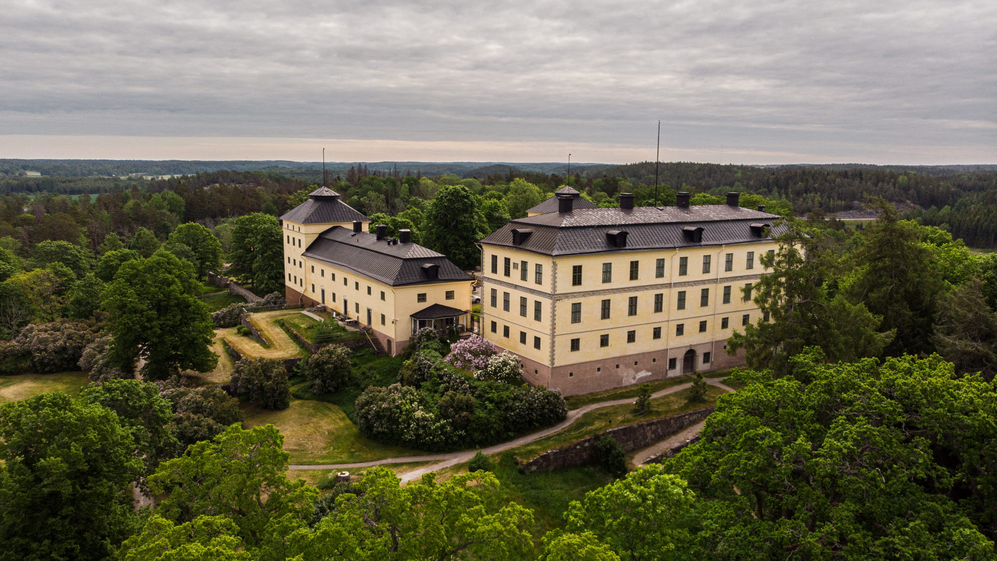 Drönarfoto på Löfstad slott.